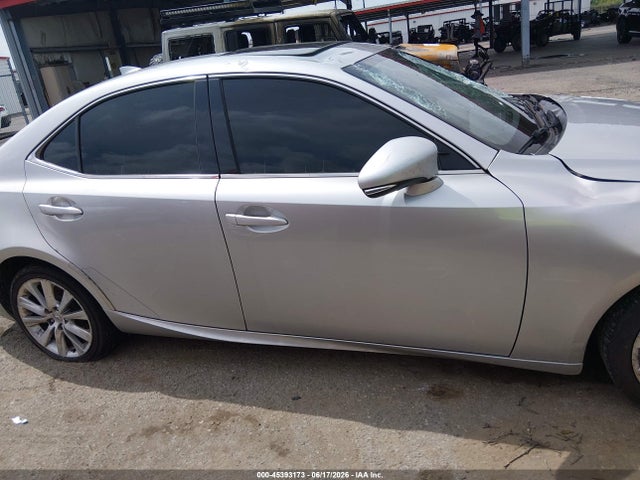 Aukcja sprzedaży 2016 Lexus Is 200t, vin: JTHBA1D20G5007517, numer aukcji: 45393173