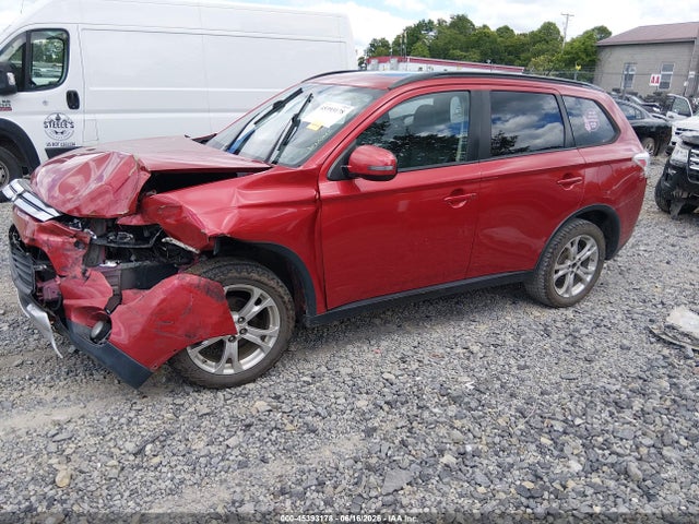 45393178 :رقم المزاد ، JA4AZ3A30FZ009638 vin ، 2015 Mitsubishi Outlander Se مزاد بيع