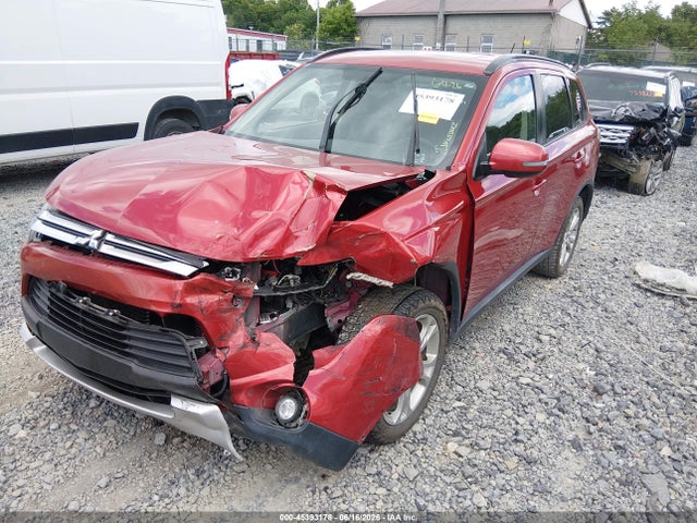 45393178 :رقم المزاد ، JA4AZ3A30FZ009638 vin ، 2015 Mitsubishi Outlander Se مزاد بيع