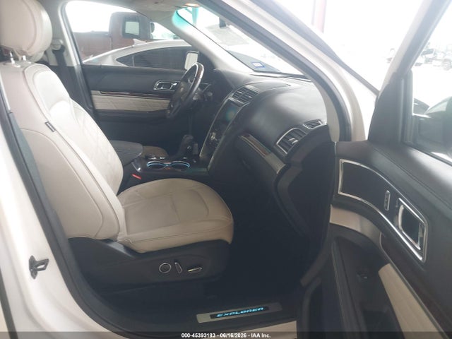 Ford Explorer Platinum 2016 1FM5K8HT3GGD26093 Image 5