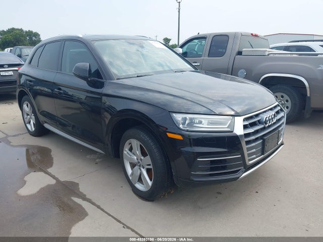 45393198 :رقم المزاد ، WA1ANAFY9J2014200 vin ، 2018 Audi Q5 2.0t Premium/2.0t Tech Premium مزاد بيع
