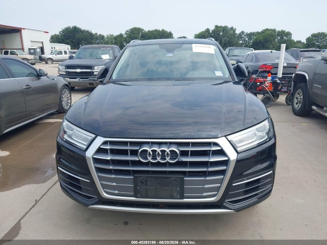 45393198 :رقم المزاد ، WA1ANAFY9J2014200 vin ، 2018 Audi Q5 2.0t Premium/2.0t Tech Premium مزاد بيع