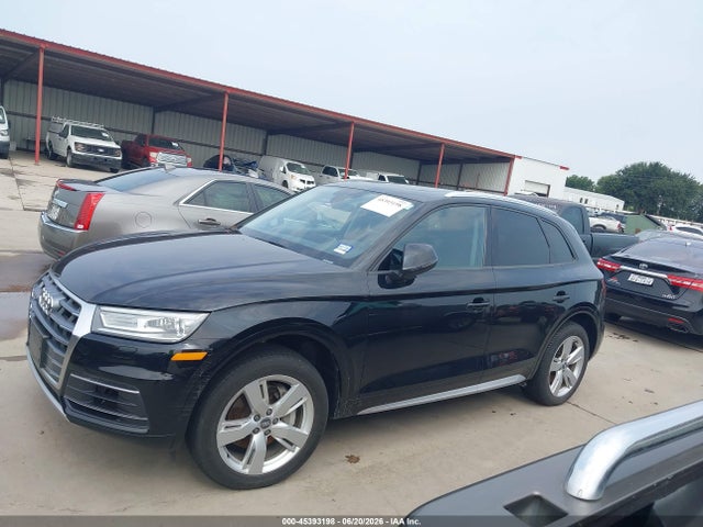 45393198 :رقم المزاد ، WA1ANAFY9J2014200 vin ، 2018 Audi Q5 2.0t Premium/2.0t Tech Premium مزاد بيع