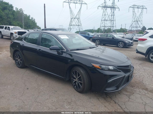 Auction sale of the 2022 Toyota Camry Se, vin: 4T1G11AK1NU682688, lot number: 45393210