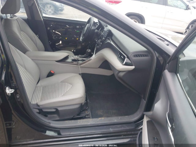 2022 Toyota Camry Se მანქანა იყიდება აუქციონზე, vin: 4T1G11AK1NU682688, აუქციონის ნომერი: 45393210