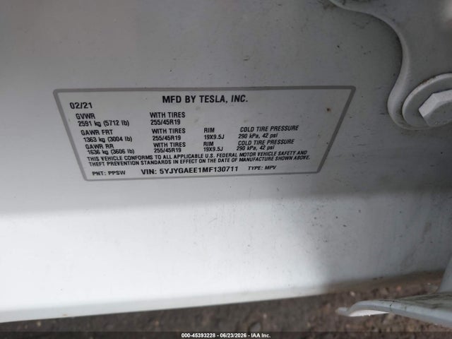 Продажа на аукционе авто 2021 Tesla Model Y Long Range Dual Motor All-wheel Drive, vin: 5YJYGAEE1MF130711, номер лота: 45393228
