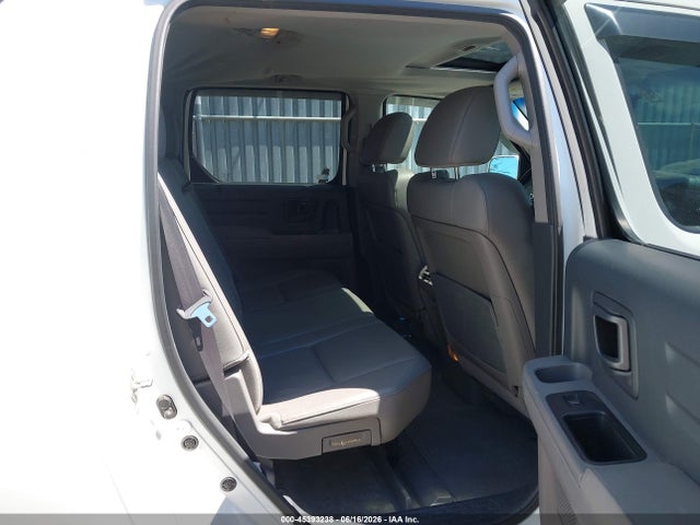 2011 Honda Ridgeline Rtl მანქანა იყიდება აუქციონზე, vin: 5FPYK1F54BB452423, აუქციონის ნომერი: 45393238