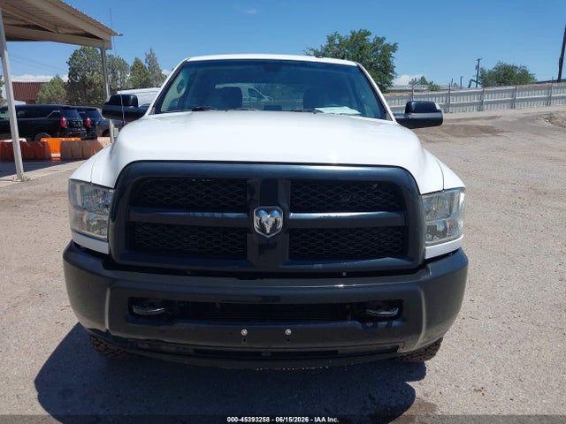 3C63R3GL4HG785173 RAM 3500 Tradesman 4x4 8&#039; Box