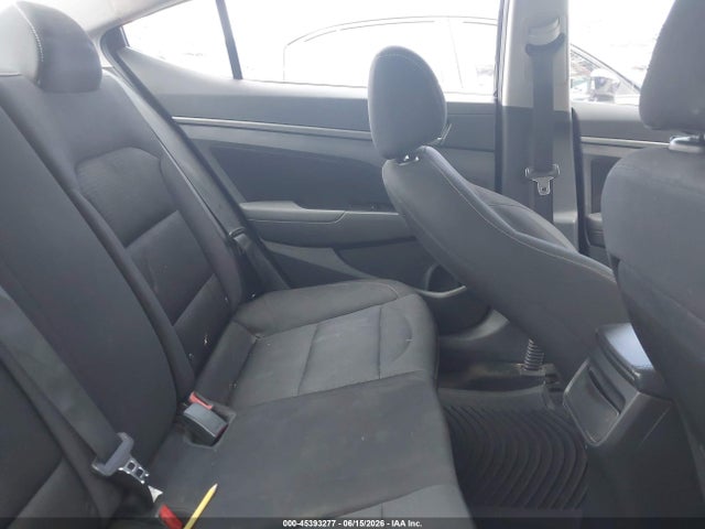 45393277 :رقم المزاد ، 5NPD84LFXHH147619 vin ، 2017 Hyundai Elantra Value Edition مزاد بيع