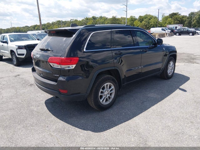 1C4RJFAG6JC381436 Jeep Grand Cherokee Laredo E 4x4