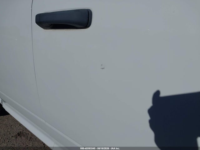 1C6RR6FG1JS303600 RAM 1500 Tradesman 4x2 6&#039;4 Box