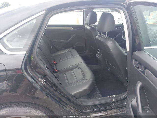 Volkswagen Passat 2.5l Se 2014 1VWBP7A32EC005838 Image 8