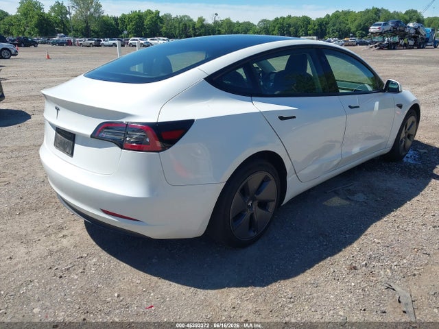 Tesla Model 3 Rear-wheel Drive 2023 5YJ3E1EA6PF591114 Image 4