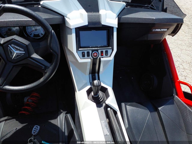 45393373 :رقم المزاد ، 57XAAPFA2G7116951 vin ، 2016 Polaris Slingshot مزاد بيع