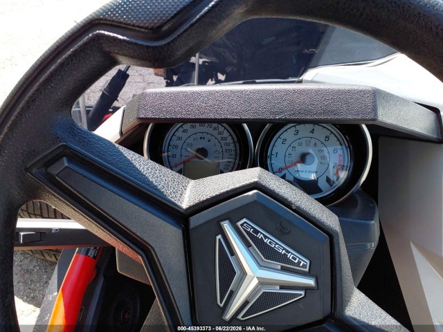 45393373 :رقم المزاد ، 57XAAPFA2G7116951 vin ، 2016 Polaris Slingshot مزاد بيع