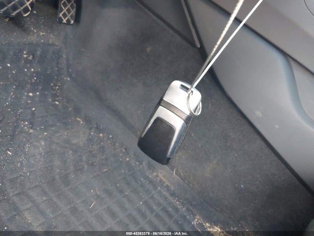 Aukcja sprzedaży 2017 Audi A4 Premium, vin: WAUANAF43HN001628, numer aukcji: 45393379