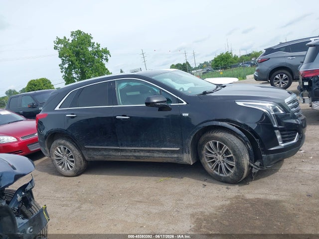 45393392 :رقم المزاد ، 1GYKNDRS6KZ285592 vin ، 2019 Cadillac Xt5 Luxury مزاد بيع