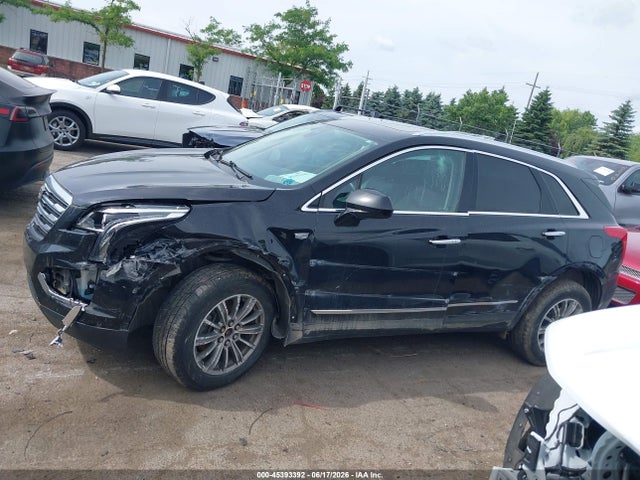 45393392 :رقم المزاد ، 1GYKNDRS6KZ285592 vin ، 2019 Cadillac Xt5 Luxury مزاد بيع