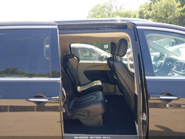 Продажа на аукционе авто 2018 Chrysler Pacifica Touring L Plus, vin: 2C4RC1EG6JR273185, номер лота: 45393405