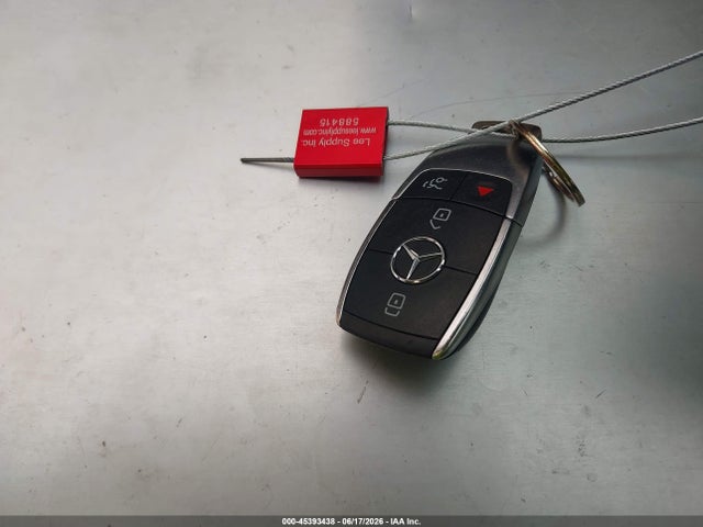 45393438 :رقم المزاد ، WDD3G4EB1LW038404 vin ، 2020 Mercedes-benz A 220 مزاد بيع