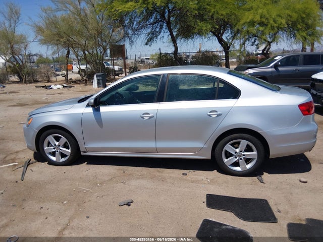 Продаж на аукціоні авто 2013 Volkswagen Jetta 2.0l Tdi, vin: 3VWLL7AJ2DM284882, номер лоту: 45393456