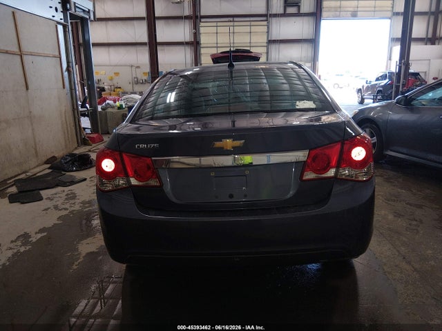 1G1PA5SH5E7248151 Chevrolet Cruze Ls Auto