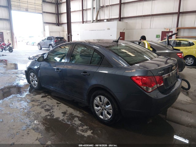 1G1PA5SH5E7248151 Chevrolet Cruze Ls Auto