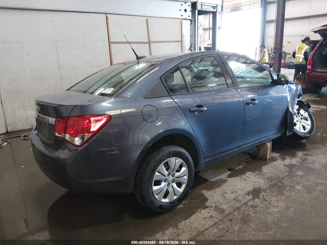 1G1PA5SH5E7248151 Chevrolet Cruze Ls Auto