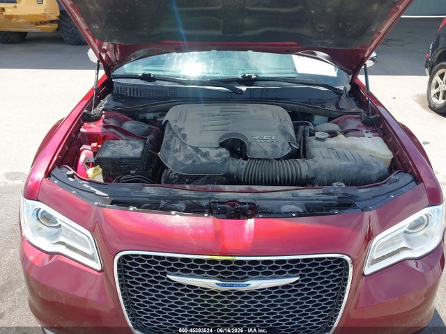 45393524 :رقم المزاد ، 2C3CCAKG7KH556555 vin ، 2019 Chrysler 300 Limited Awd مزاد بيع