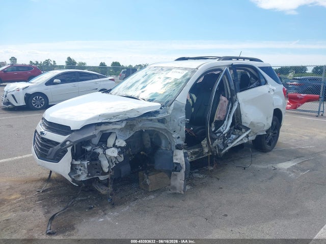 Chevrolet EQUINOX LT 2017 2GNALCEKXH1549574 Image 2
