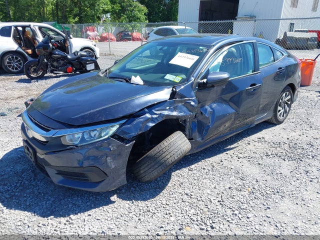 45393660 :رقم المزاد ، 19XFC2F71JE203084 vin ، 2018 Honda Civic Ex مزاد بيع