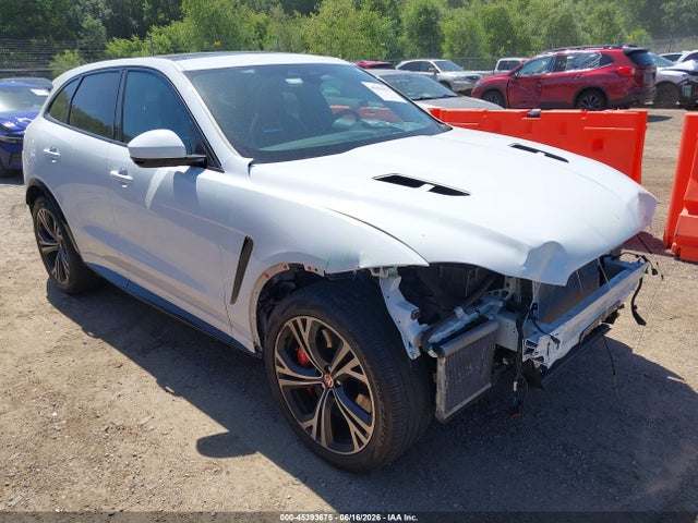 Jaguar F-pace Svr P550 Awd Automatic 2022 SADCZ2EE5NA690370 головне зображення