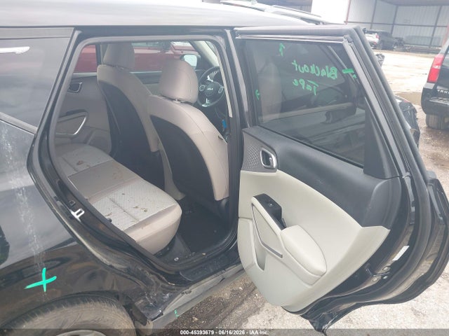 45393679 :رقم المزاد ، KNDJ23AU5N7179443 vin ، 2022 Kia Soul Lx مزاد بيع