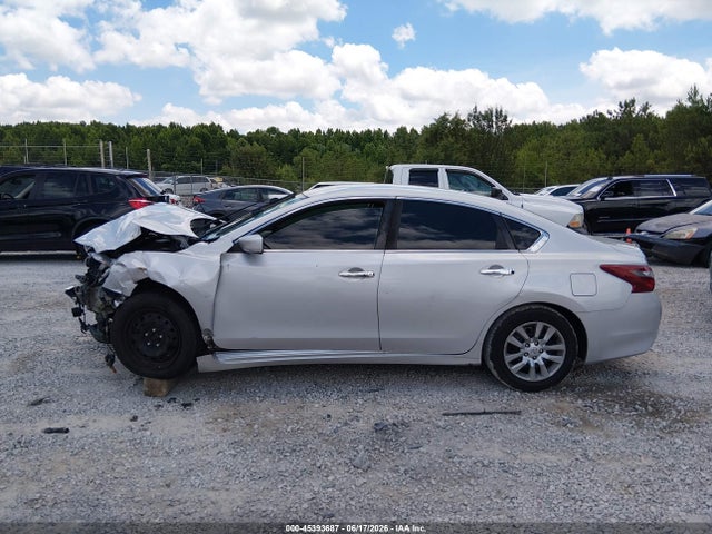 1N4AL3AP4JC160994 Nissan Altima 2.5 S