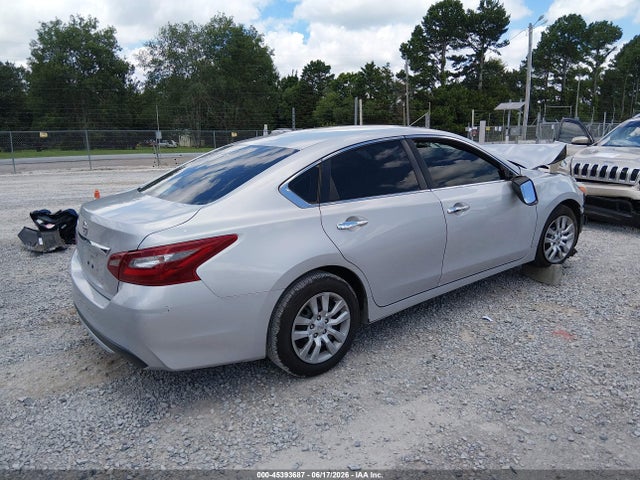 1N4AL3AP4JC160994 Nissan Altima 2.5 S