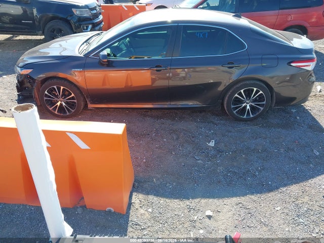 4T1B31HK6KU006226 Toyota Camry Hybrid Le