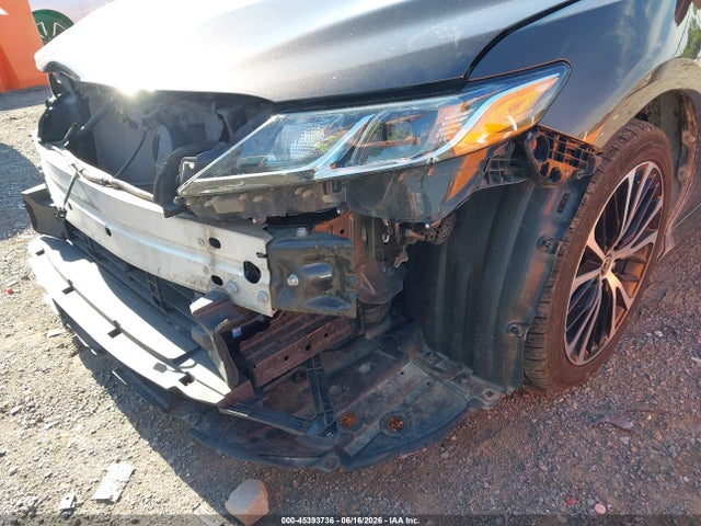 4T1B31HK6KU006226 Toyota Camry Hybrid Le