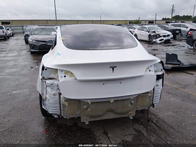5YJ3E1EA5JF161906 Tesla Model 3 Long Range/mid Range