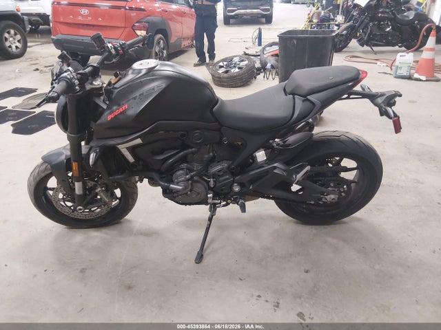 Ducati Monster 2023 ZDMMAMDT5PB008205 Image 12