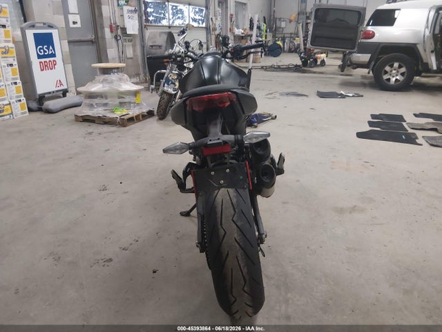 Ducati Monster 2023 ZDMMAMDT5PB008205 Image 6