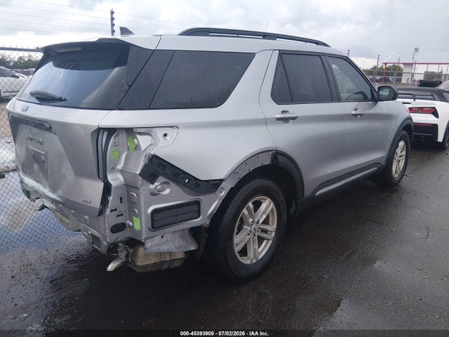Ford EXPLORER XLT 2022 1FMSK7DH6NGA15768 Image 4