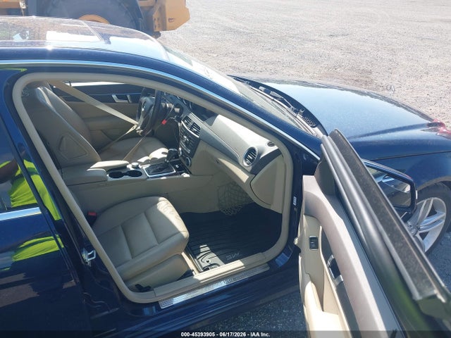 Auction sale of the 2012 Mercedes-benz C 250 Sport, vin: WDDGF4HB6CR233333, lot number: 45393905