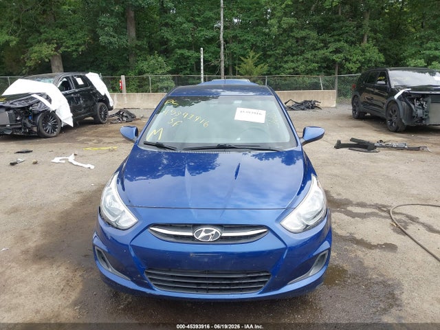 45393916 :رقم المزاد ، KMHCT4AE0FU924716 vin ، 2015 Hyundai Accent Gls مزاد بيع
