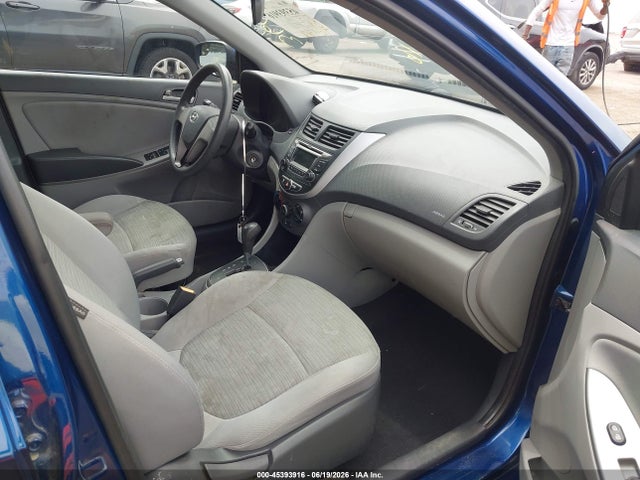 45393916 :رقم المزاد ، KMHCT4AE0FU924716 vin ، 2015 Hyundai Accent Gls مزاد بيع