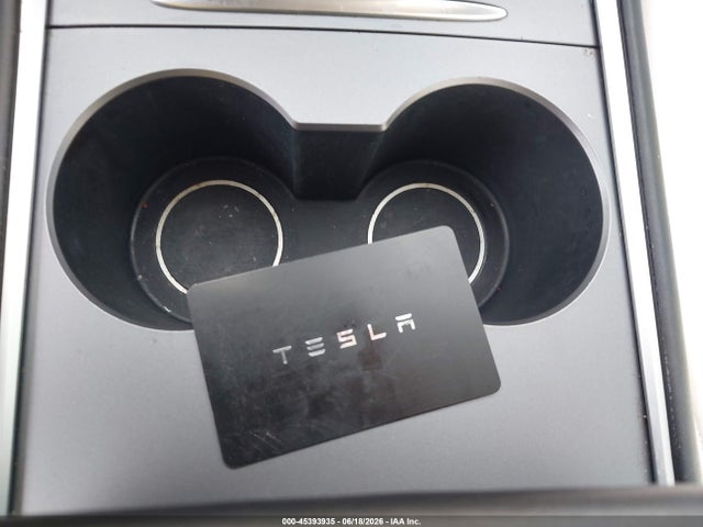 Продажа на аукционе авто 2022 Tesla Model 3 Rear-wheel Drive, vin: 5YJ3E1EA3NF330620, номер лота: 45393935