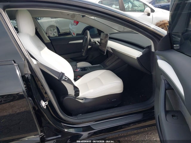 Продажа на аукционе авто 2022 Tesla Model 3 Rear-wheel Drive, vin: 5YJ3E1EA3NF330620, номер лота: 45393935