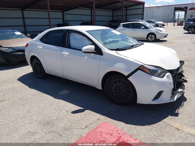 Toyota COROLLA LE 2015 5YFBURHE6FP244705 Image 1