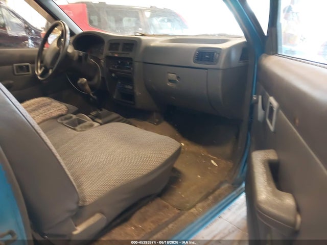 45393974 :رقم المزاد ، 1N6SD11Y1VC328828 vin ، 1997 Nissan 4x4 Truck Xe مزاد بيع