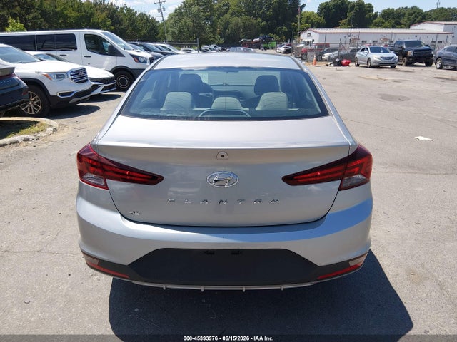 Hyundai ELANTRA SE 2020 5NPD74LF4LH602993 Image 16
