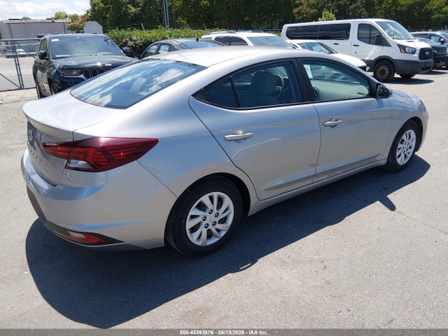 Hyundai ELANTRA SE 2020 5NPD74LF4LH602993 Image 4